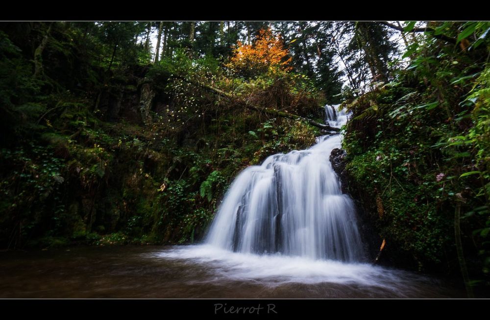 Lieu : Cascade de Faymont