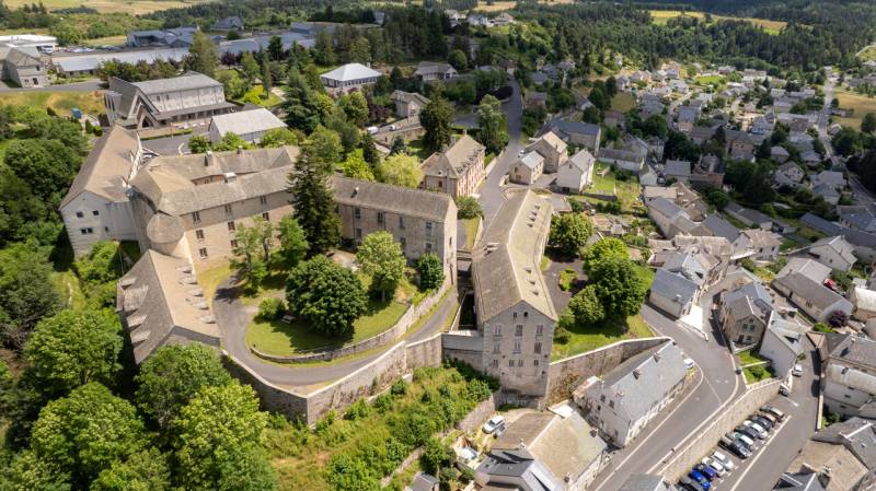 Randonnée : LE PARCOURS HISTORIQUE DE SAINT-ALBAN-SUR-LIMAGNOLE