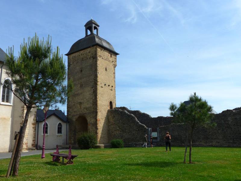Randonnée : Pontacq : Un patrimoine au fil de l'eau