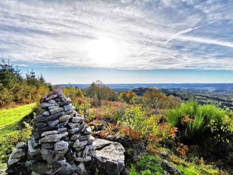 Randonnée : Rando-guide des Monts de Saint-Goussaud