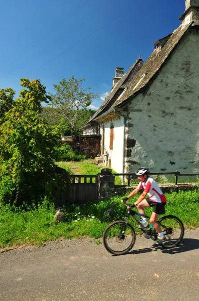 Randonnée : VTT Carladez : La Chapelle de Lez