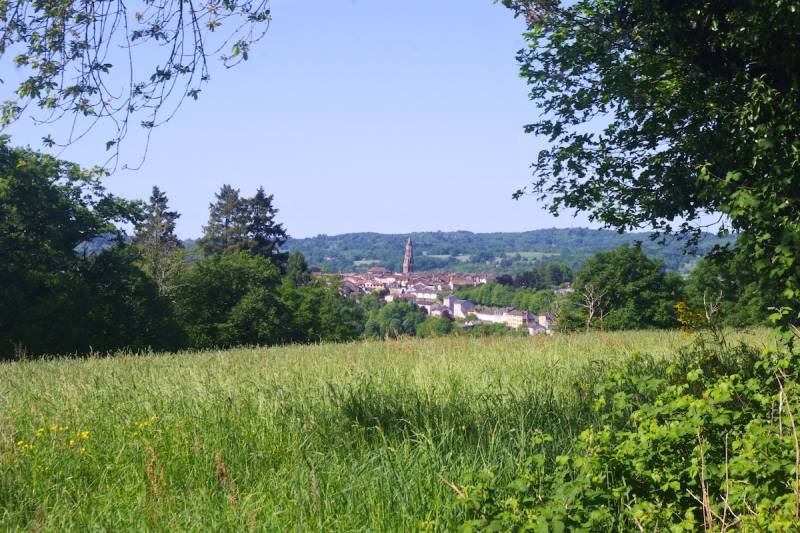 Randonnée : GRP®Monts et Barrages en Limousin - Etape 1 - De Saint-Léonard-de-Noblat à Bujaleuf
