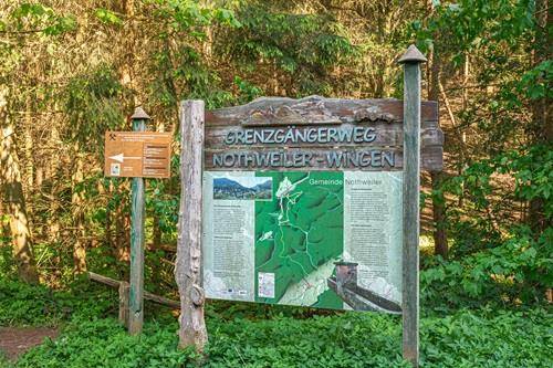 Randonnée : Circuit sentier saute-frontière