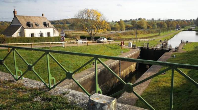 Randonnée : Circuit Mont-et-Marré au fil de l'eau
