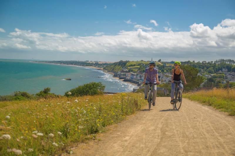Randonnée : La Vélomaritime : de Port-en-Bessin à Arromanches
