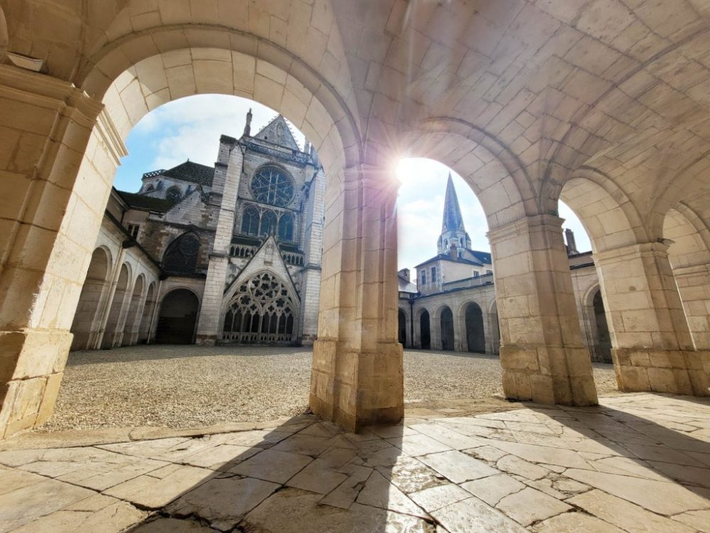 Lieu : Abbaye St Germain
