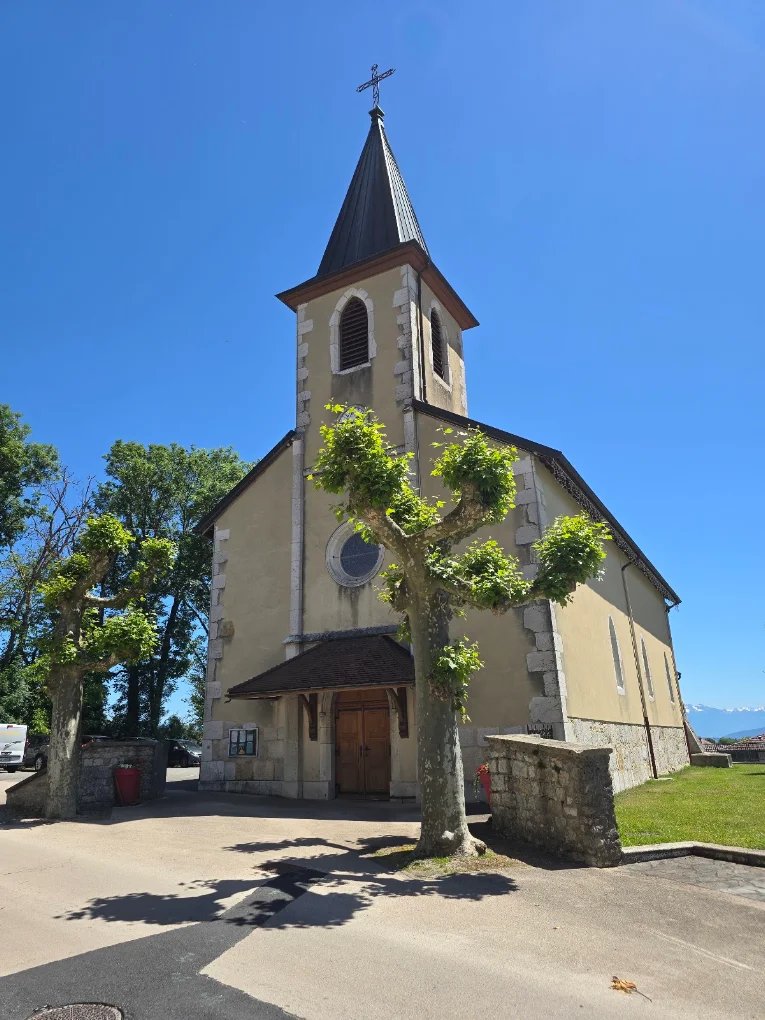 Photo : Église Saint Denis