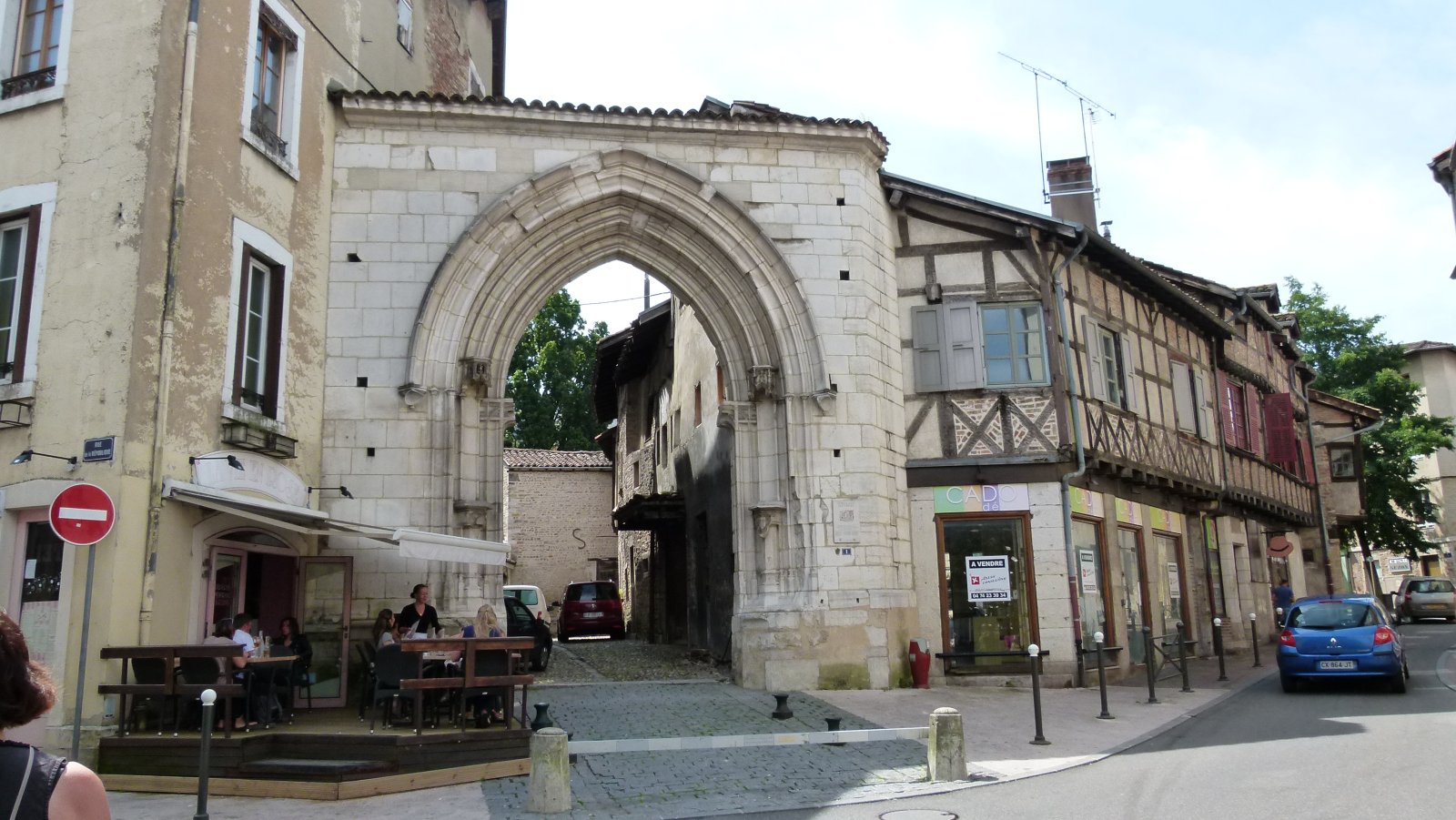 Photo : La porte des Jacobins