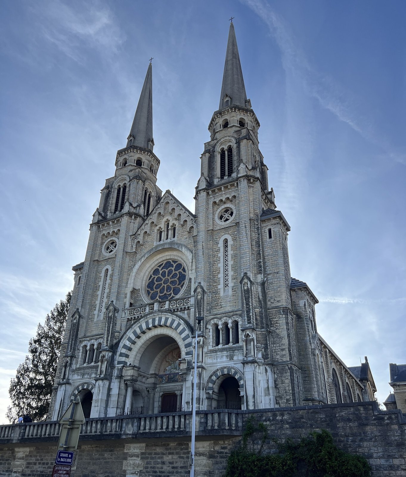 Photo : Église du Sacré-Cœur de Bourg-en-Bresse